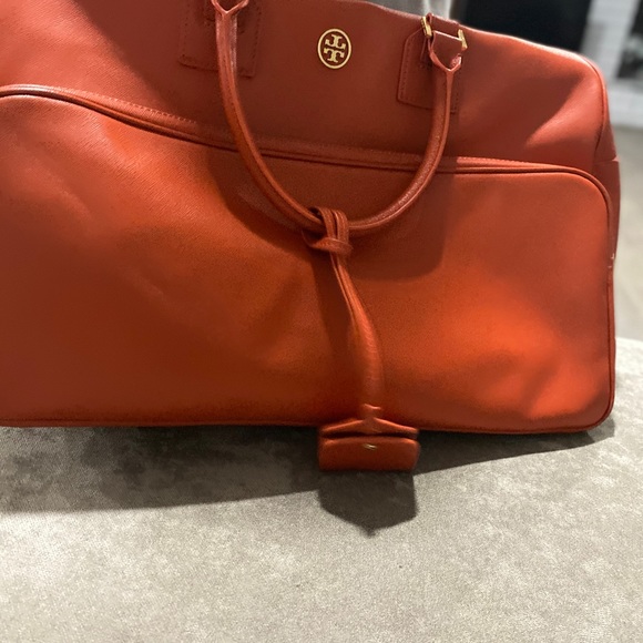 Tory Burch Robinson Saffiano Leather Travel Bag - Picture 12 of 16